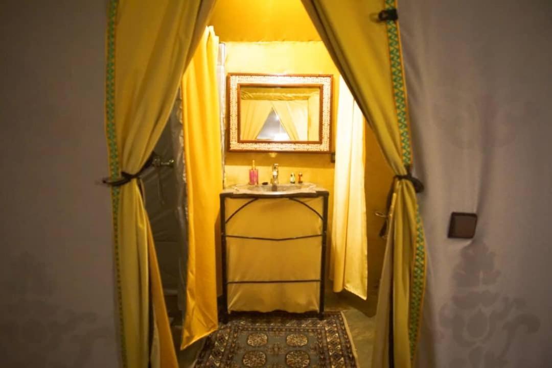 Merzouga Luxury Camp Dış mekan fotoğraf